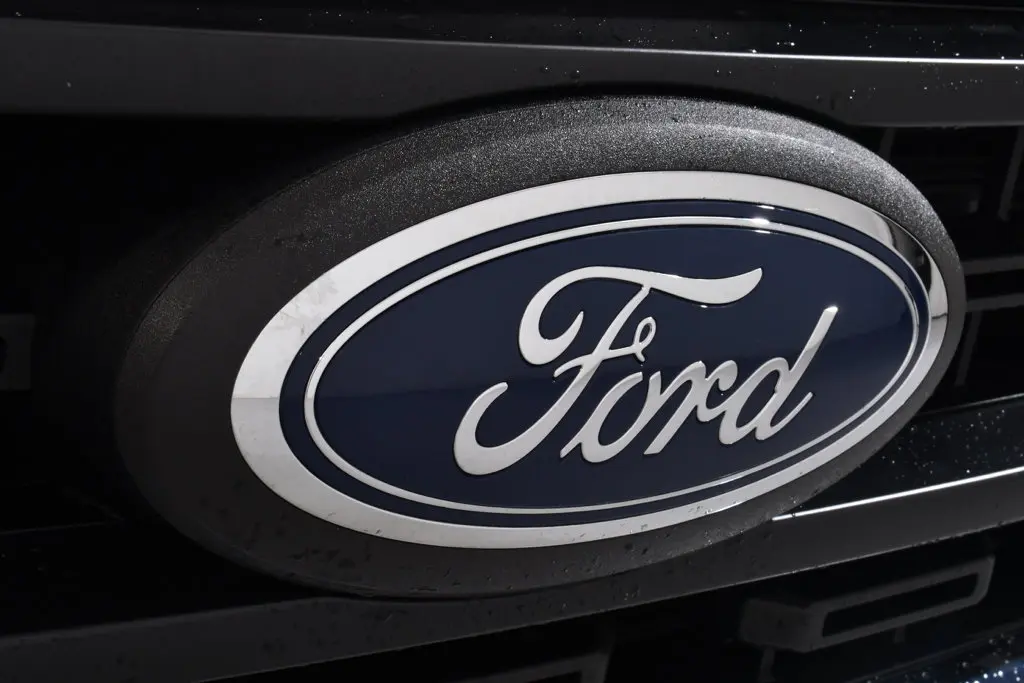 2023 Ford F-150 - $36,255