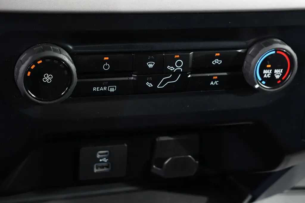 2023 Ford F-150 - $36,255