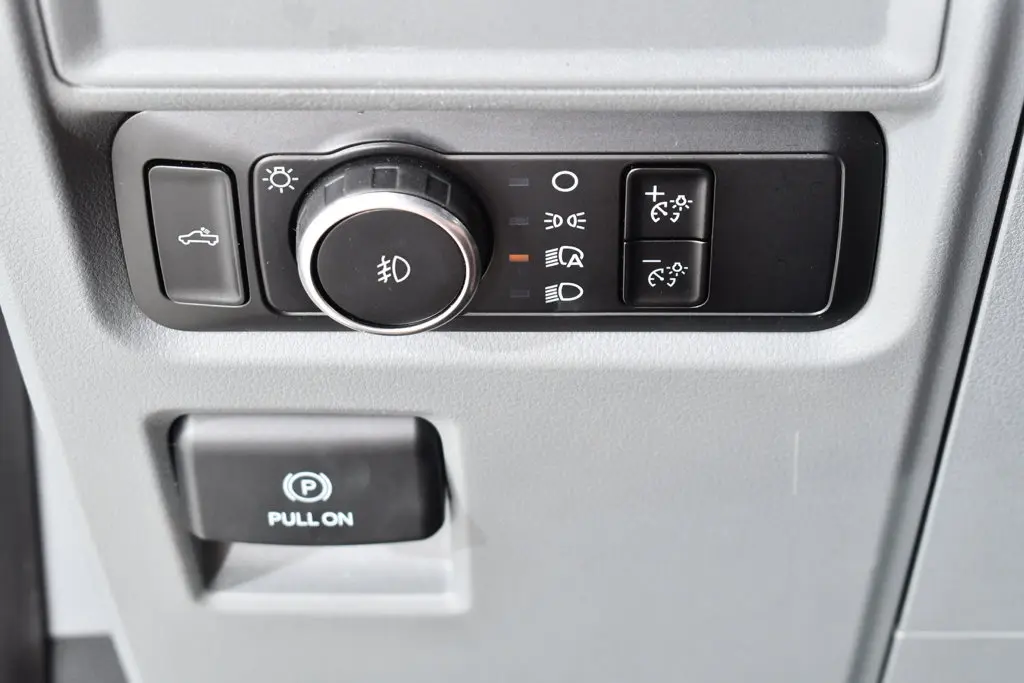 2023 Ford F-150 - $36,255