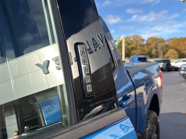 2023 Ford F-150 - $43,600