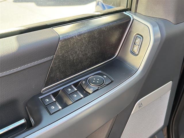 2023 Ford F-150 - $43,600
