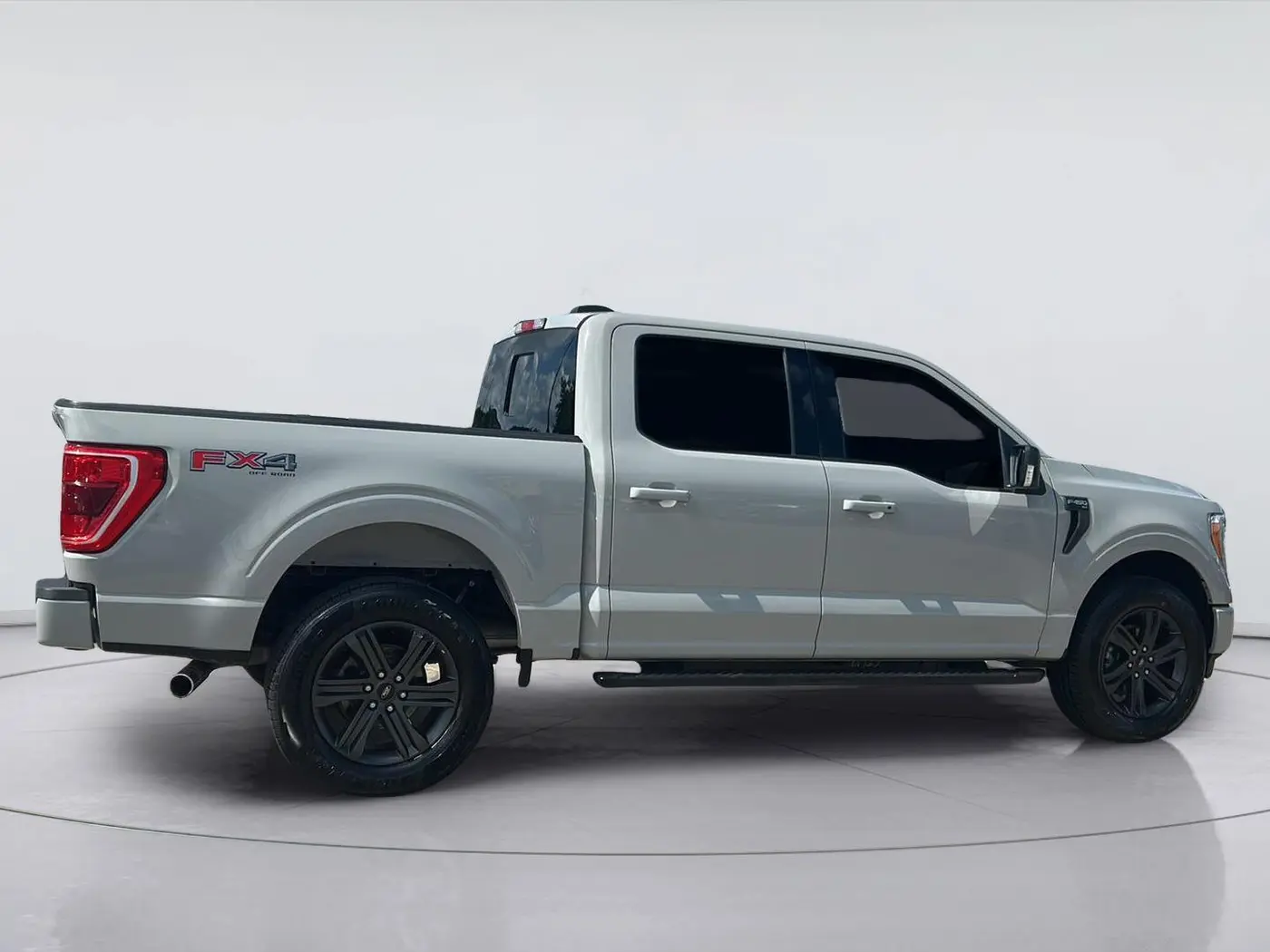 2023 Ford F-150 - $42,725