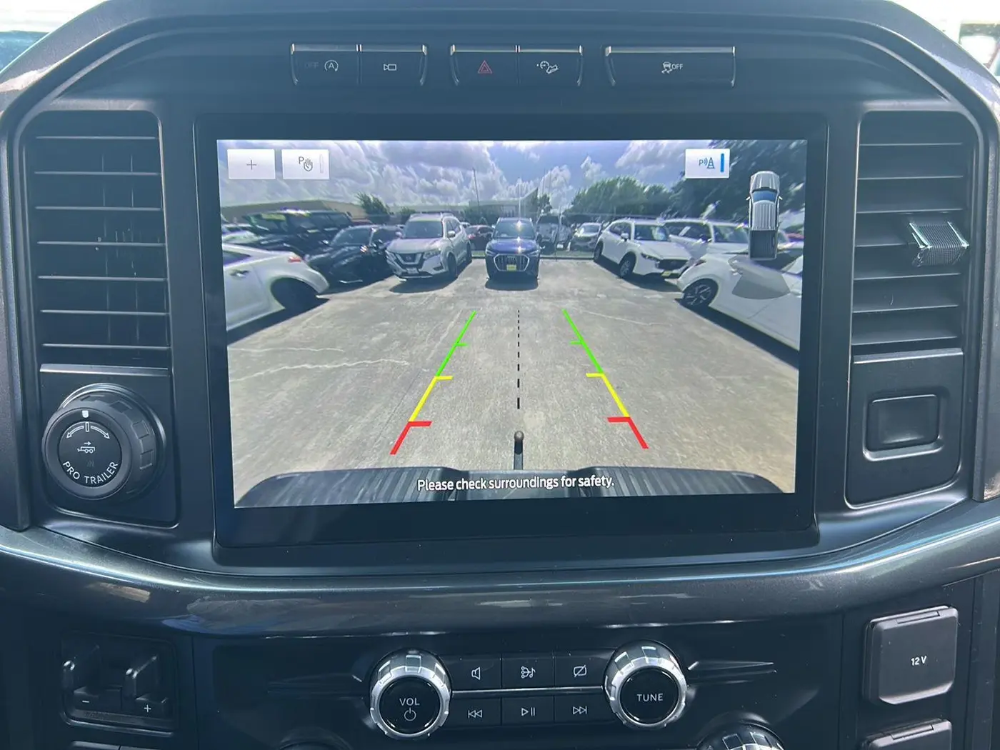 2023 Ford F-150 - $42,725