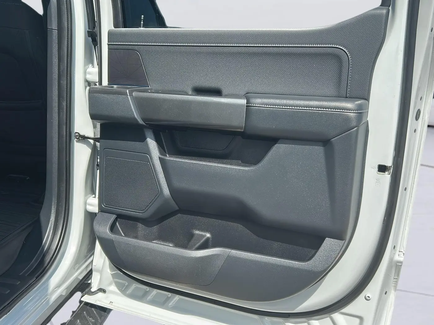 2023 Ford F-150 - $42,725