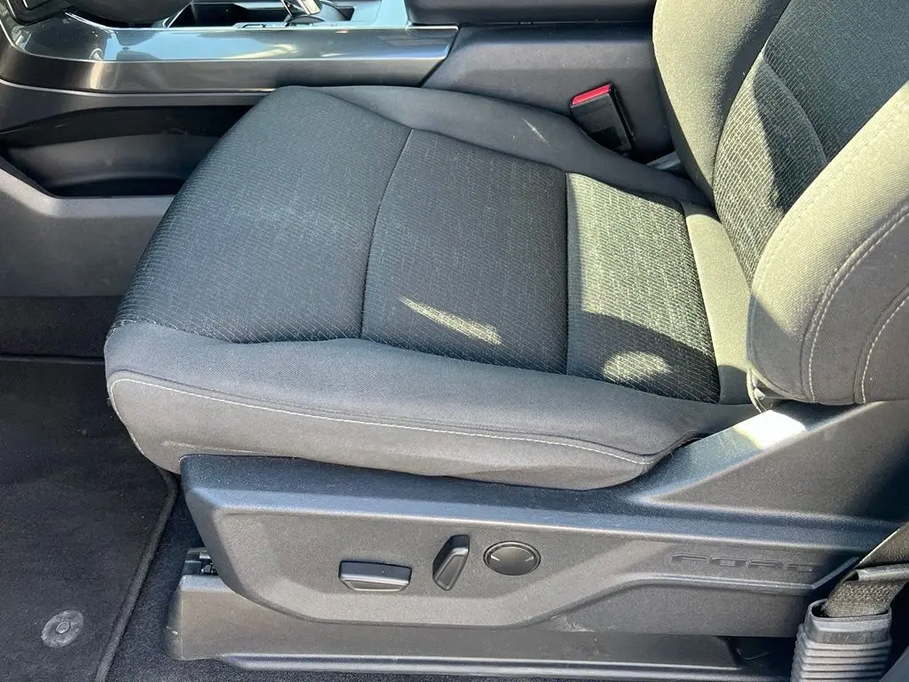 2023 Ford F-150 - $34,500