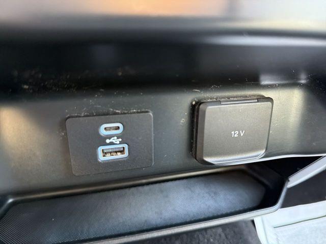 2021 Ford F-150 - $29,979