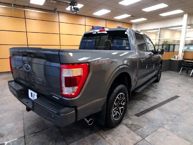 2022 Ford F-150 - $41,302