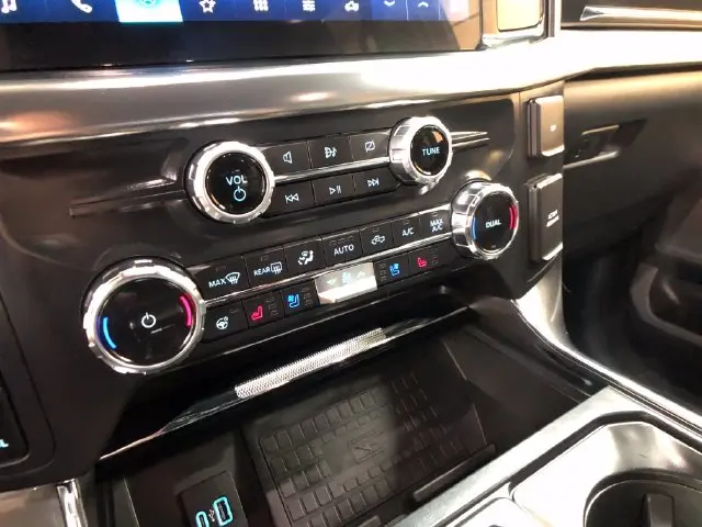 2022 Ford F-150 - $41,302