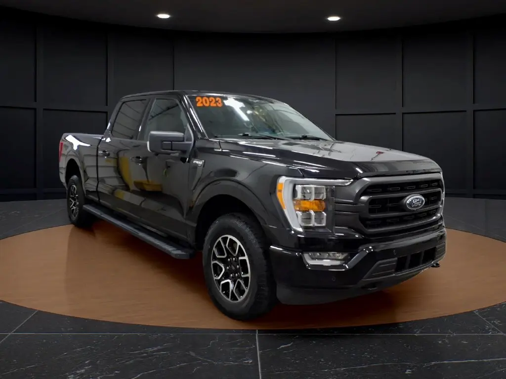 2023 Ford F-150 - $40,995