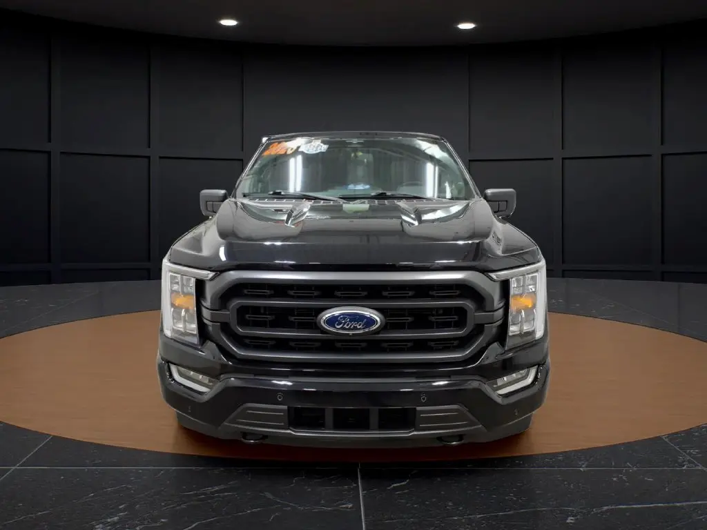 2023 Ford F-150 - $40,995