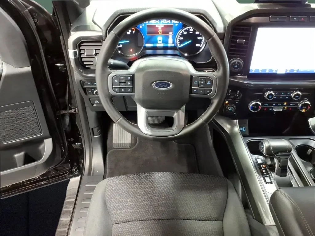 2023 Ford F-150 - $40,995