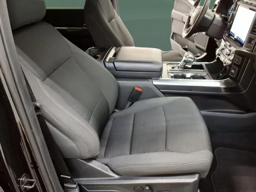 2023 Ford F-150 - $40,995