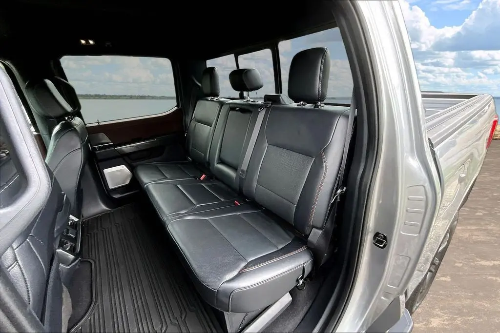 2023 Ford F-150 - $49,998