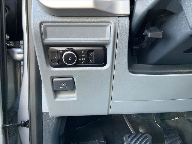 2023 Ford F-150 - $32,399