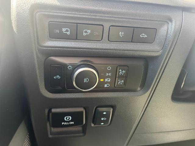 2023 Ford F-150 - $52,899
