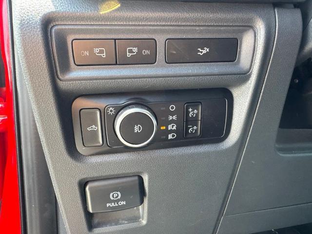 2023 Ford F-150 - $39,900
