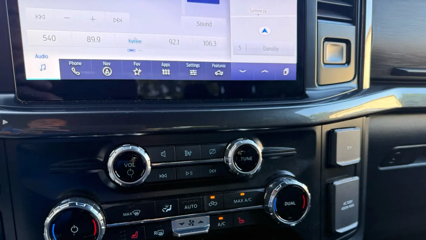 2023 Ford F-150 Lariat