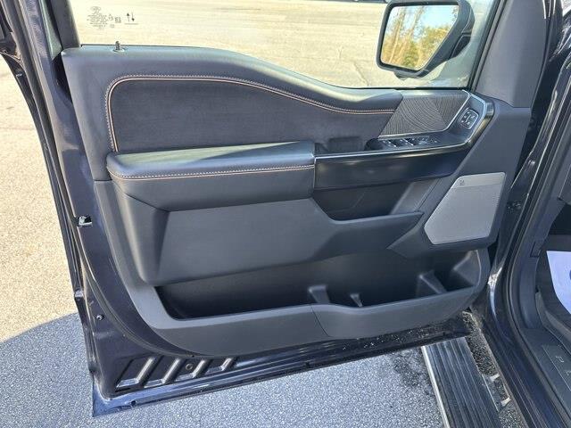 2022 Ford F-150 - $36,590