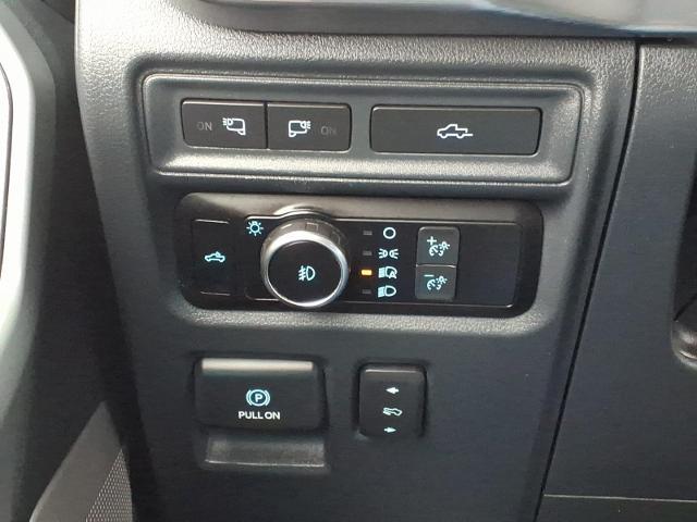 2022 Ford F-150 - $39,490