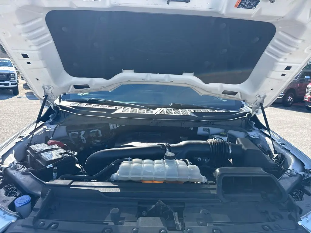 2023 Ford F-150 - $39,900
