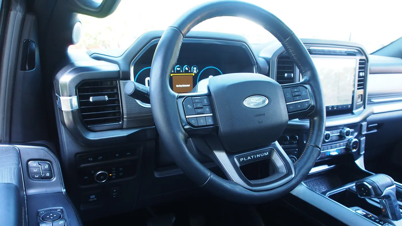 2023 Ford F-150 Platinum