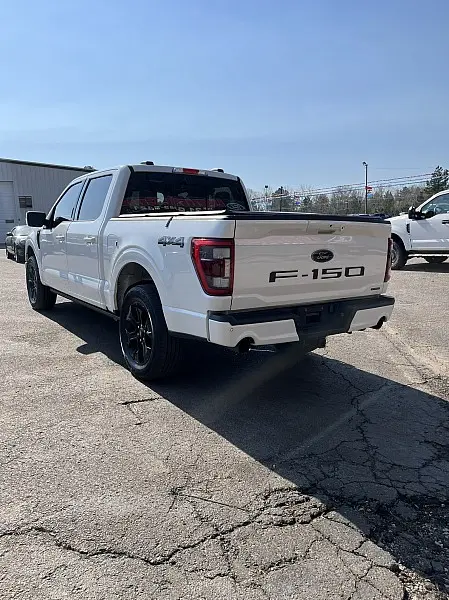 2023 Ford F-150 - $49,911