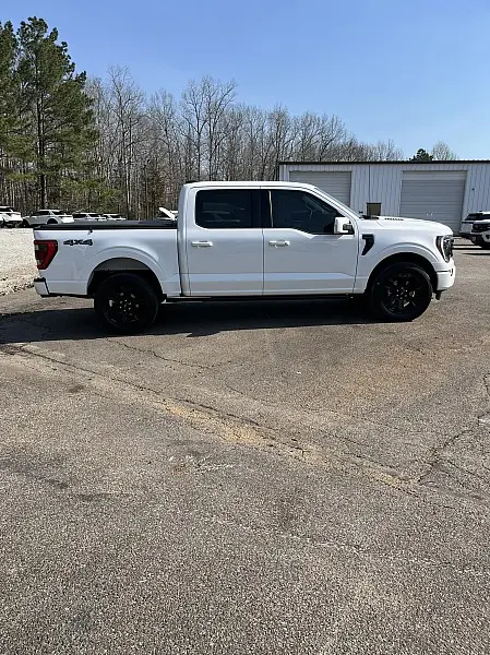 2023 Ford F-150 - $49,911