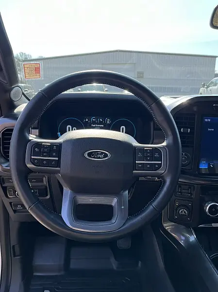 2023 Ford F-150 - $49,911