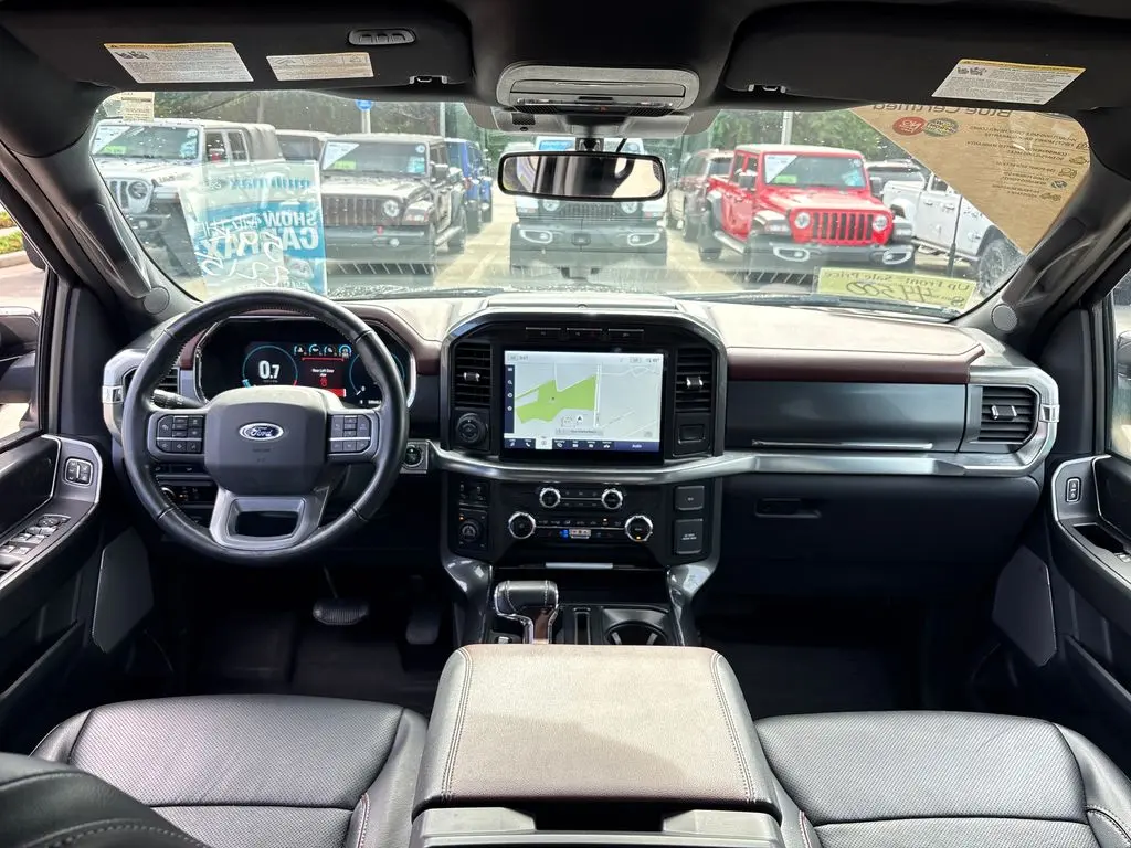 2023 Ford F-150 - $43,300