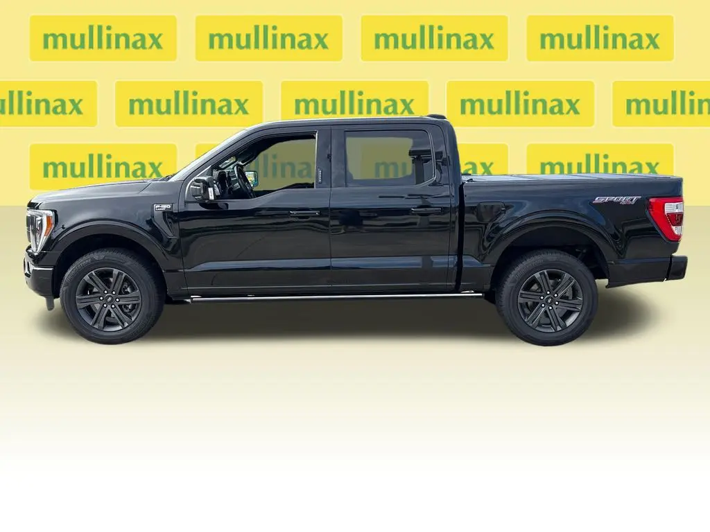 2023 Ford F-150 - $43,300