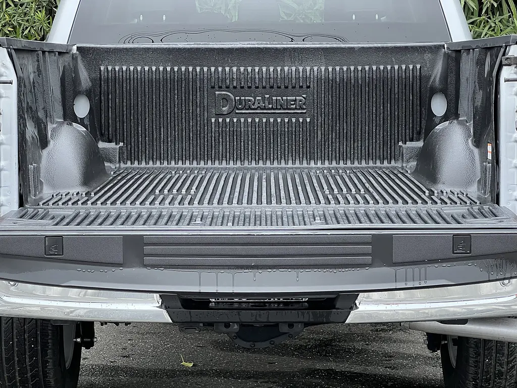 2023 Ford F-150 - $35,988