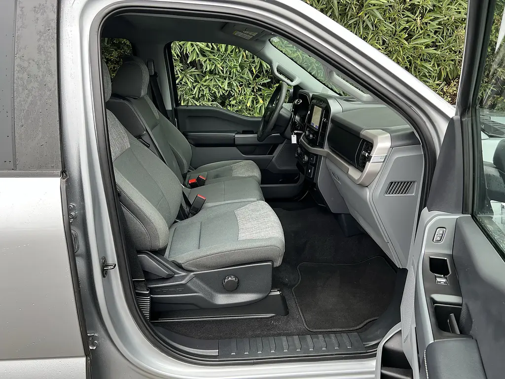 2023 Ford F-150 - $35,988