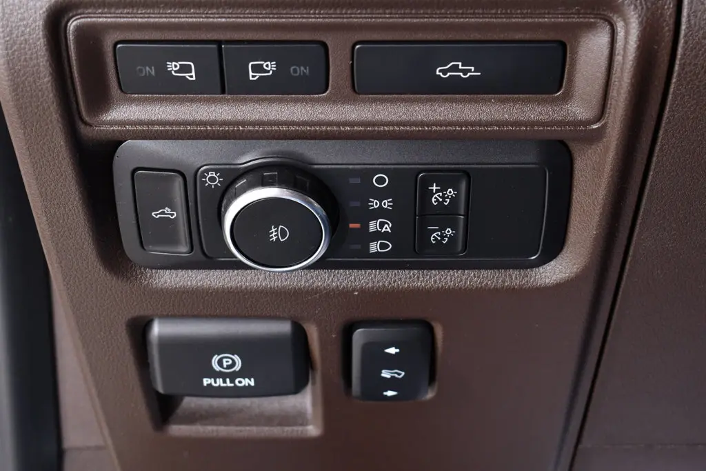 2022 Ford F-150 - $45,555