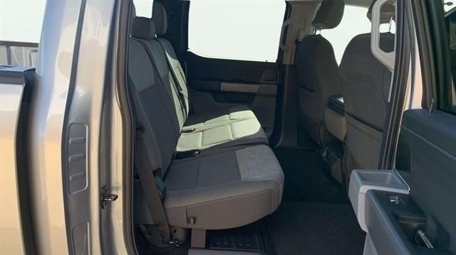2022 Ford F-150 - $29,900