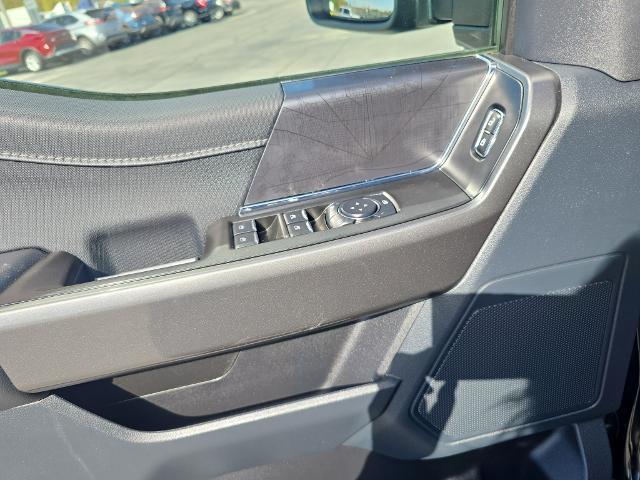2023 Ford F-150 - $42,995