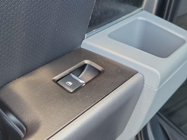 2023 Ford F-150 - $41,957