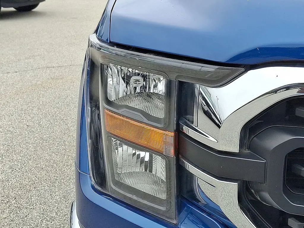 2023 Ford F-150 - $41,995