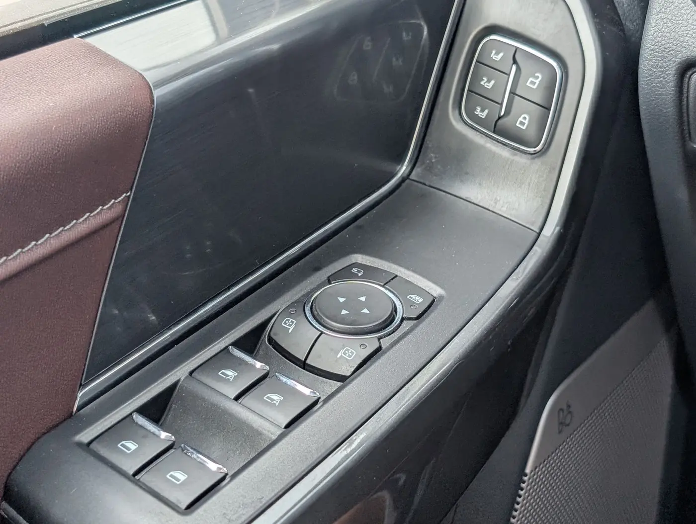 2022 Ford F-150 - $43,841