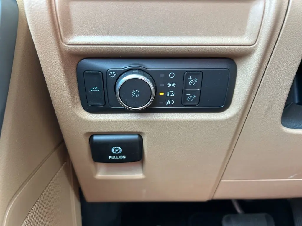 2023 Ford F-150 - $34,997