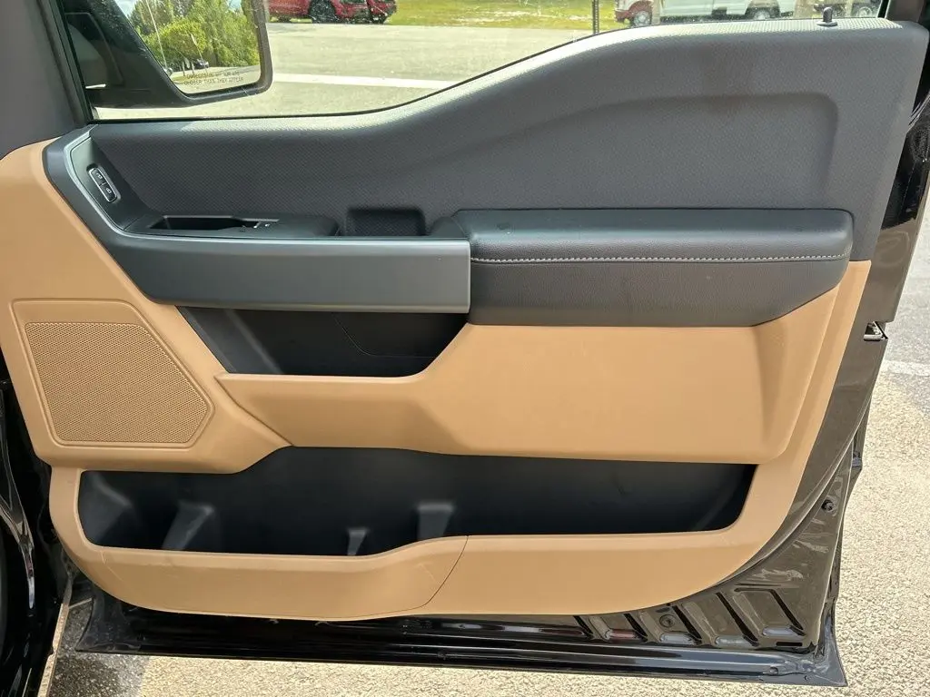 2023 Ford F-150 - $34,997