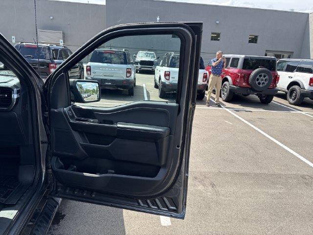 2023 Ford F-150 - $27,804