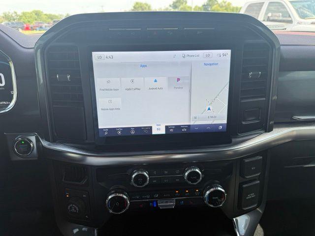 2023 Ford F-150 - $43,900