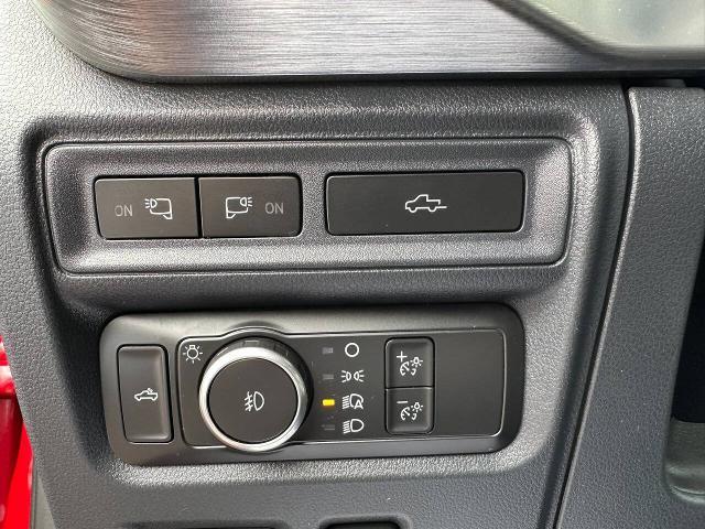 2022 Ford F-150 - $38,900