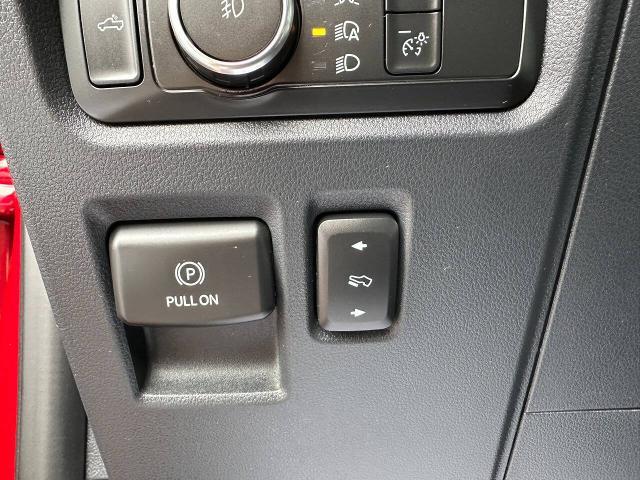 2022 Ford F-150 - $38,900
