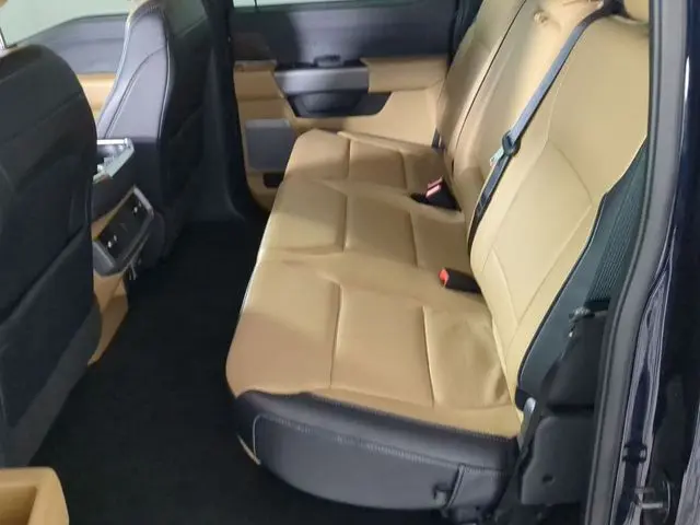 2022 Ford F-150 - $40,895