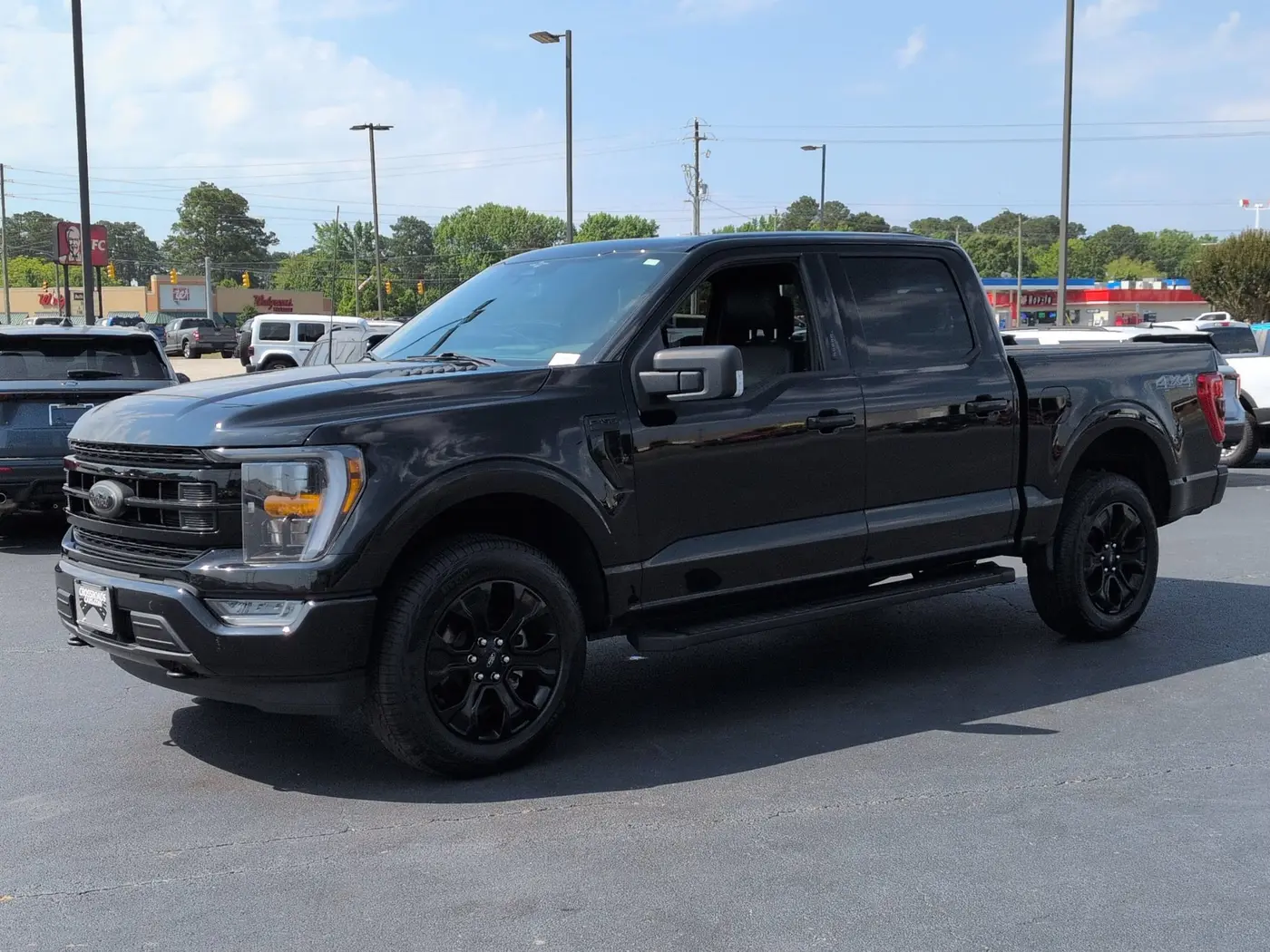 2023 Ford F-150 - $39,900