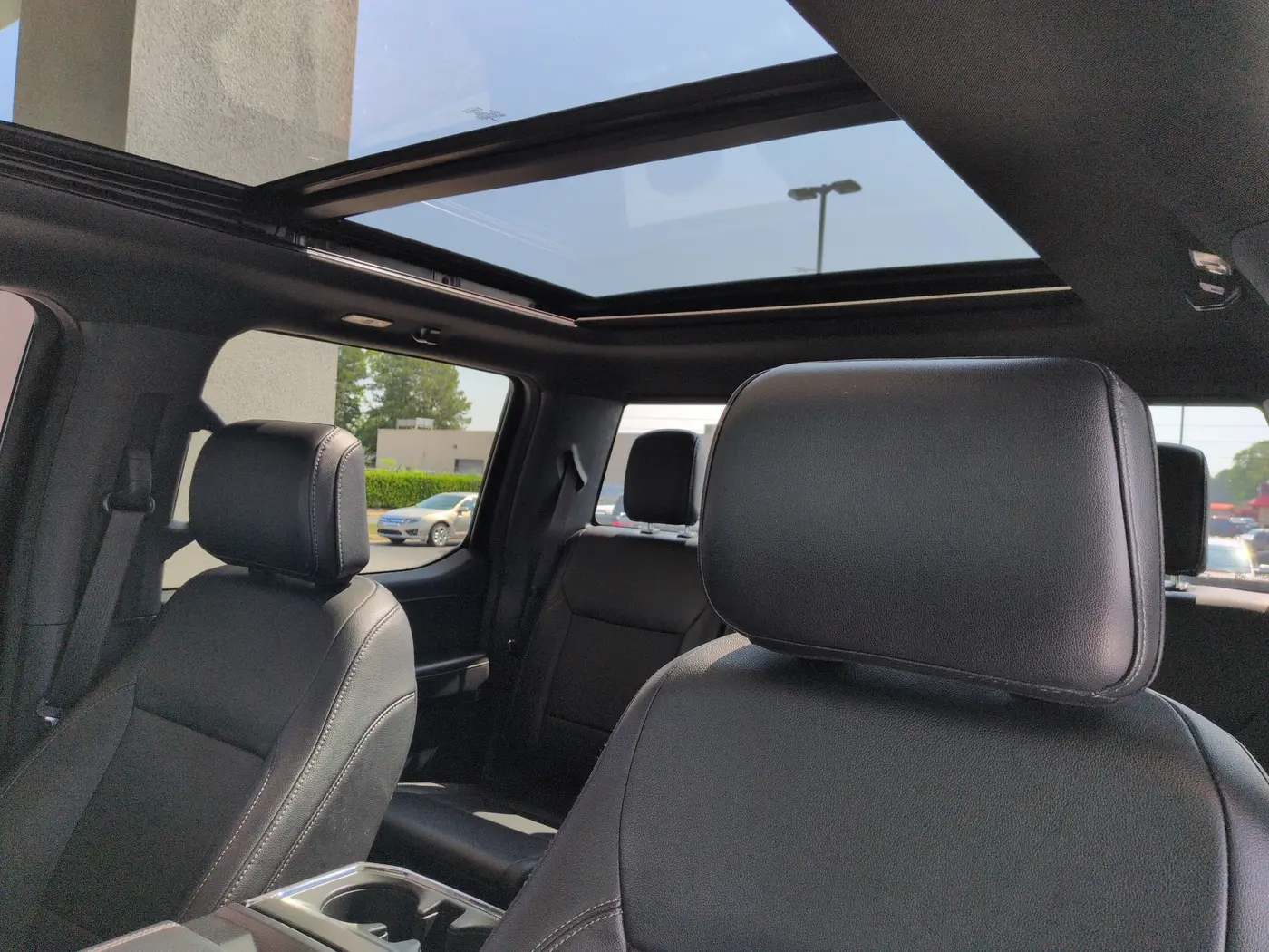 2023 Ford F-150 - $39,900