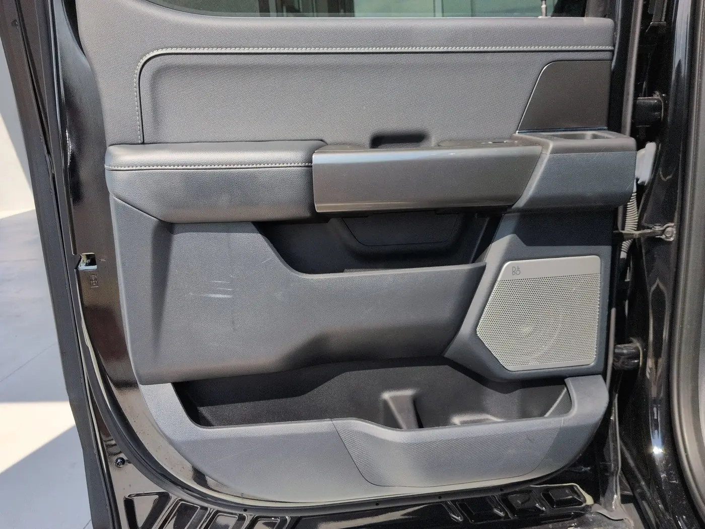 2023 Ford F-150 - $39,900
