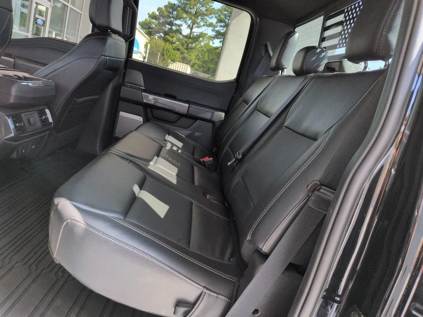 2023 Ford F-150 - $39,900