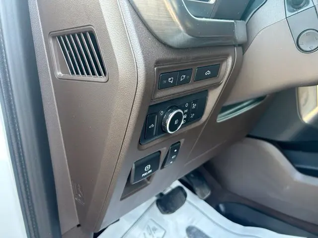 2022 Ford F-150 - $38,979